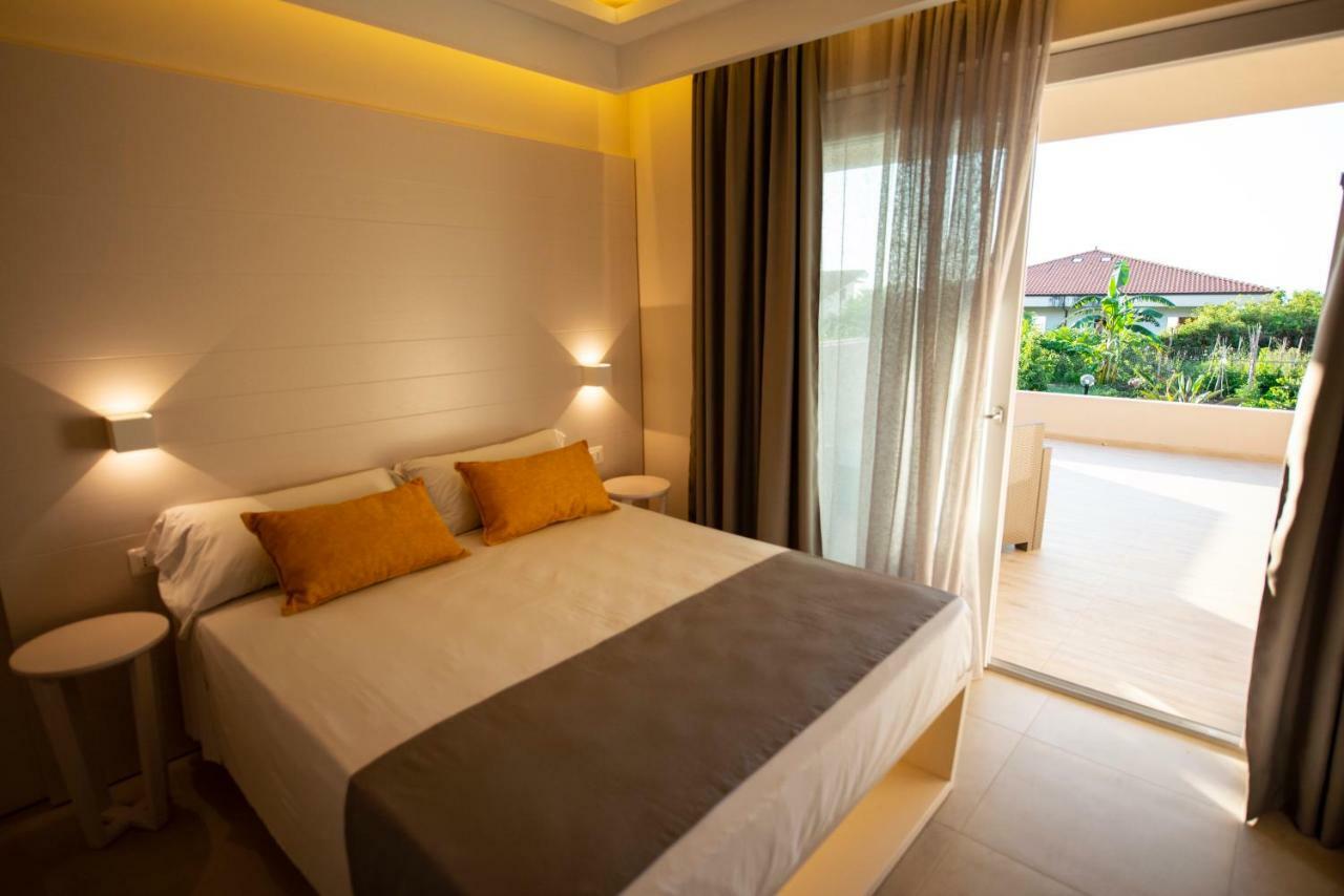 Michelino House Bed & Breakfast Parghelia Exterior photo